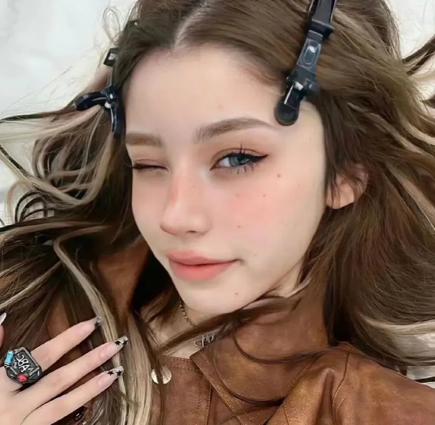 拉凡德山的暴徒 海报